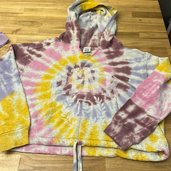 PINK ⭐️Victoria’s Secret tiedye hoodie - Picture 2 of 5